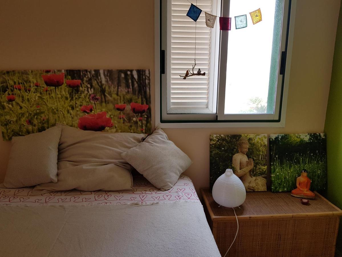 The Poppies Guest House - 100M Ocean - Private Spaces กันเดลาเรีย ภายนอก รูปภาพ